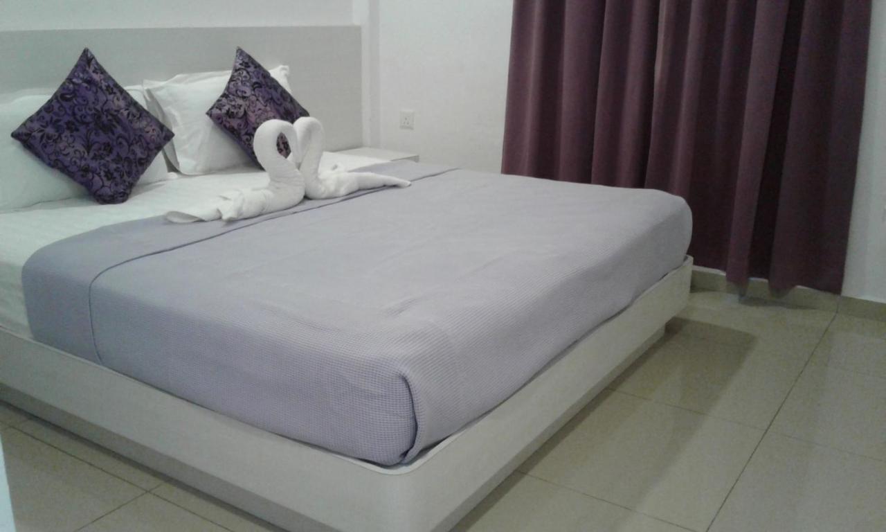Lavender Riverside Hotel Malacca Exterior foto